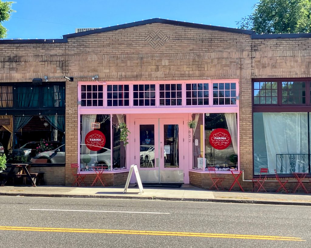 Farina Bakery exterior